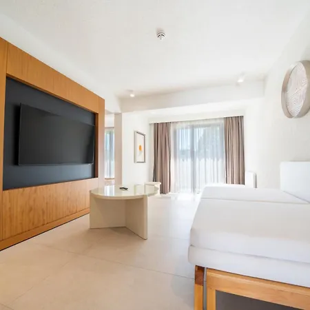 The Norm Collection Door'a Bodrum Hotel Torba