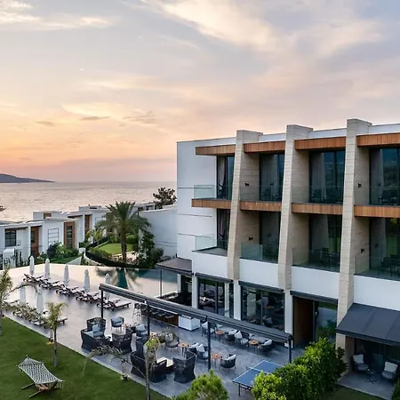 The Norm Collection Door'a Bodrum Otel
