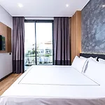 The Norm Collection Door'a Bodrum
