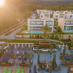 The Norm Collection Door'a Bodrum 5* Torba