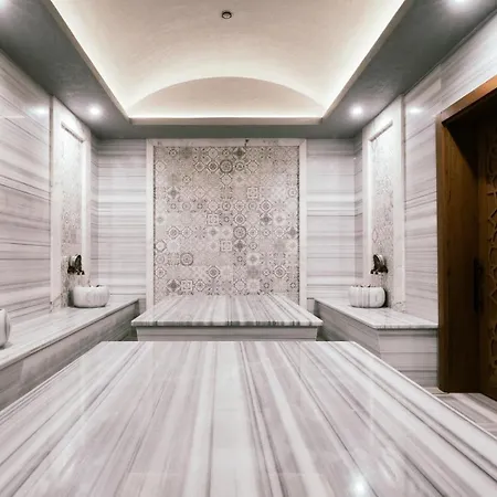 The Norm Collection Door'a Bodrum 5*